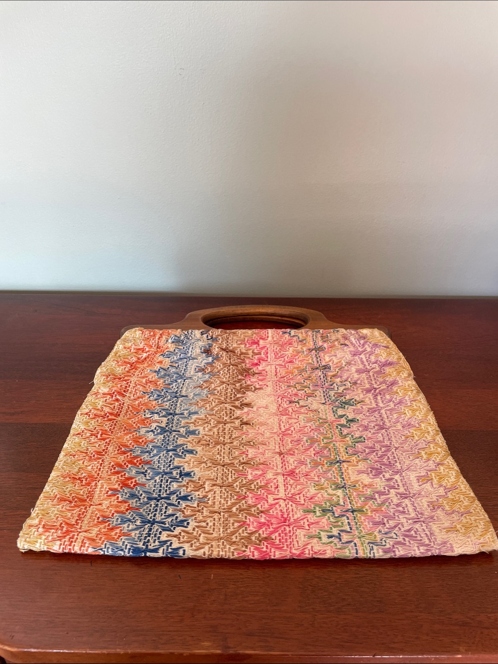 VNT Knitting Bag Multicolor with Wooden Handle - Picture 2 of 8